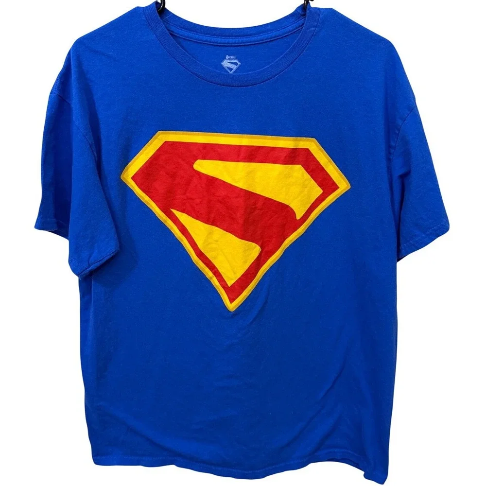 Superman DC Comics Graphic T-Shirt Blue Red Yellow Shield Logo Mens Large L